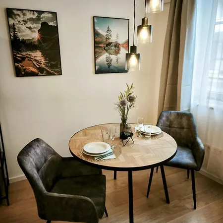 Danube - Self Checkin - Ideal Fuer Geschaeftsreisende Und Staedtetrips - Moderne In Ruhiger Lage Apartmán *