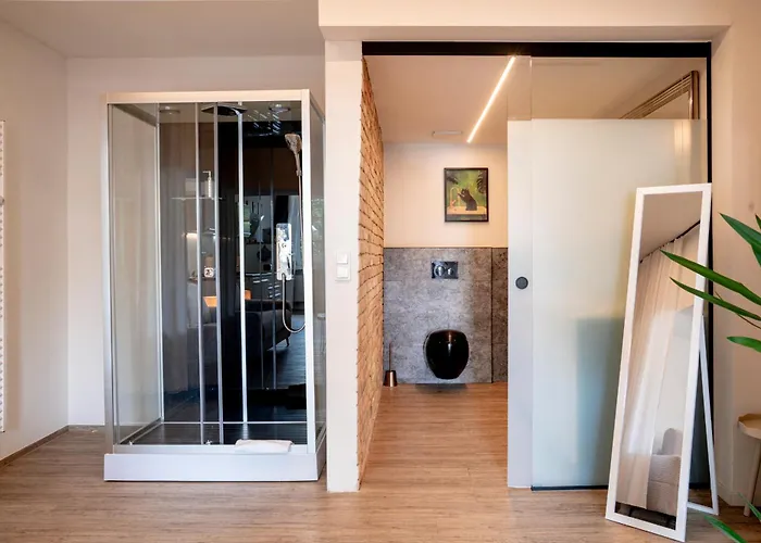 Danube - Self Checkin - Ideal Fuer Geschaeftsreisende Und Staedtetrips - Moderne In Ruhiger Lage Apartmán *