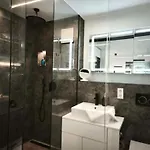 Danube - Self Checkin - Ideal Fuer Geschaeftsreisende Und Staedtetrips - Moderne In Ruhiger Lage * Passau