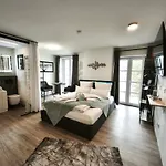 Lejlighed Danube - Self Checkin - Ideal Fuer Geschaeftsreisende Und Staedtetrips - Moderne In Ruhiger Lage *
