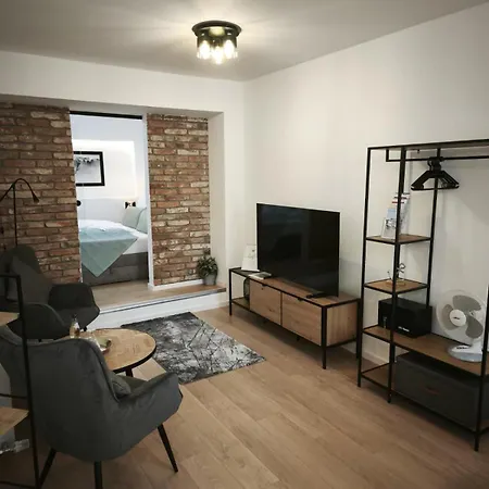 Danube - Self Checkin - Kueche - Smart Tv Apartmán